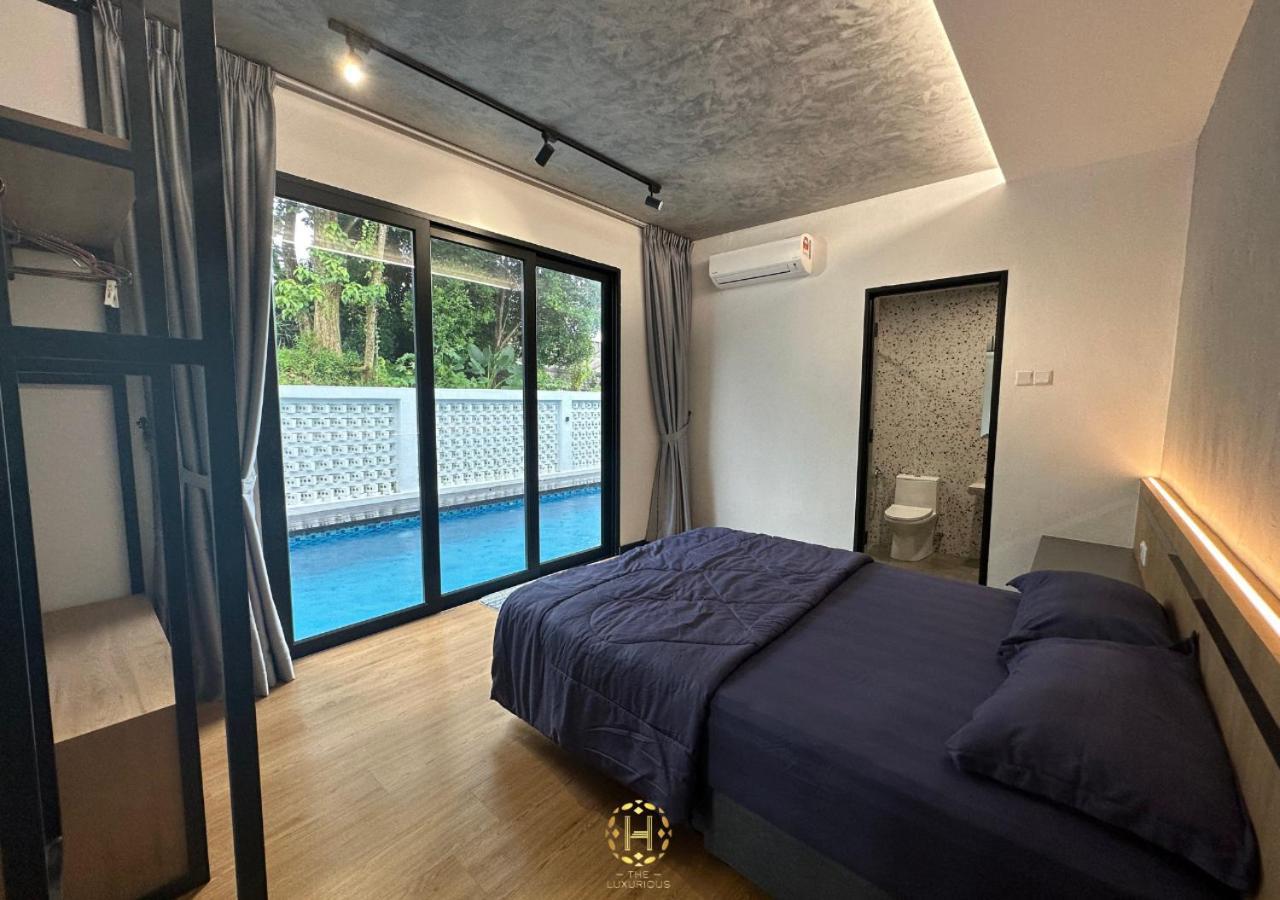 The Luxurious 27, Johor Bahru Villa Buitenkant foto