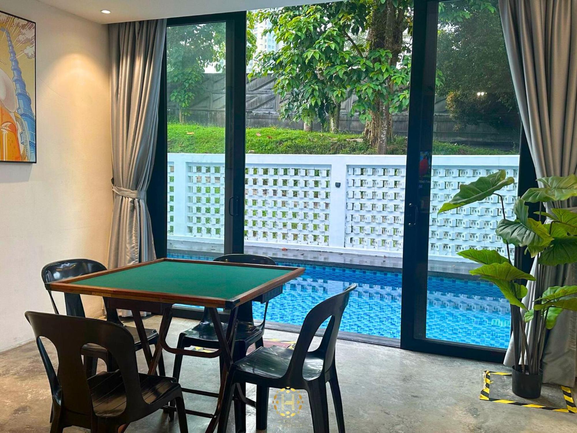 The Luxurious 27, Johor Bahru Villa Buitenkant foto