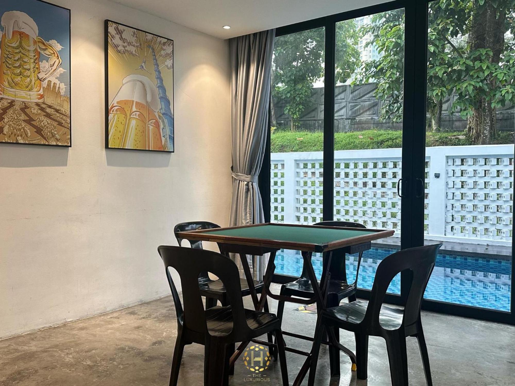 The Luxurious 27, Johor Bahru Villa Buitenkant foto